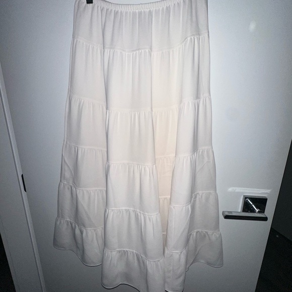 Wilfred White Satin Maxi Skirt - Picture 10 of 10